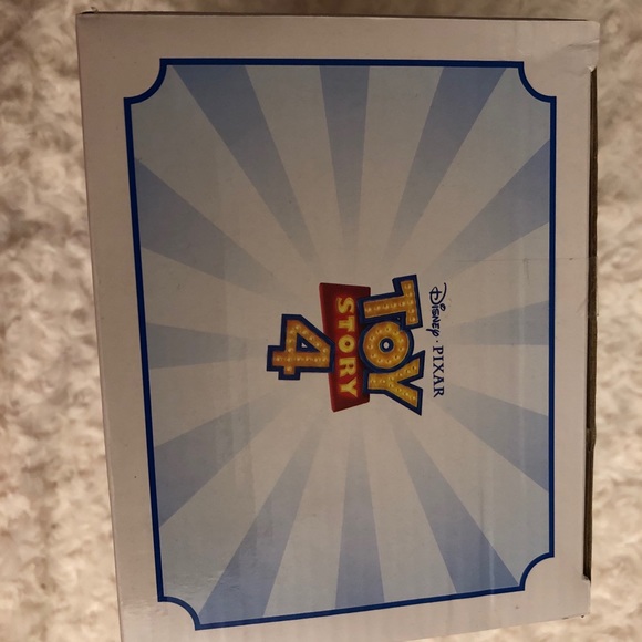 Toy Story 4 Buzz Lightyear Remote Control Figure - Picture 4 of 4